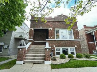 2427 Cuyler Ave, Berwyn, IL 60402