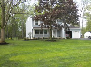 9710 Martinique Dr, Concord Township, OH 44060