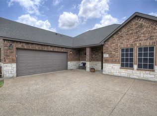 306 Derick Dr, Fate, TX 75189