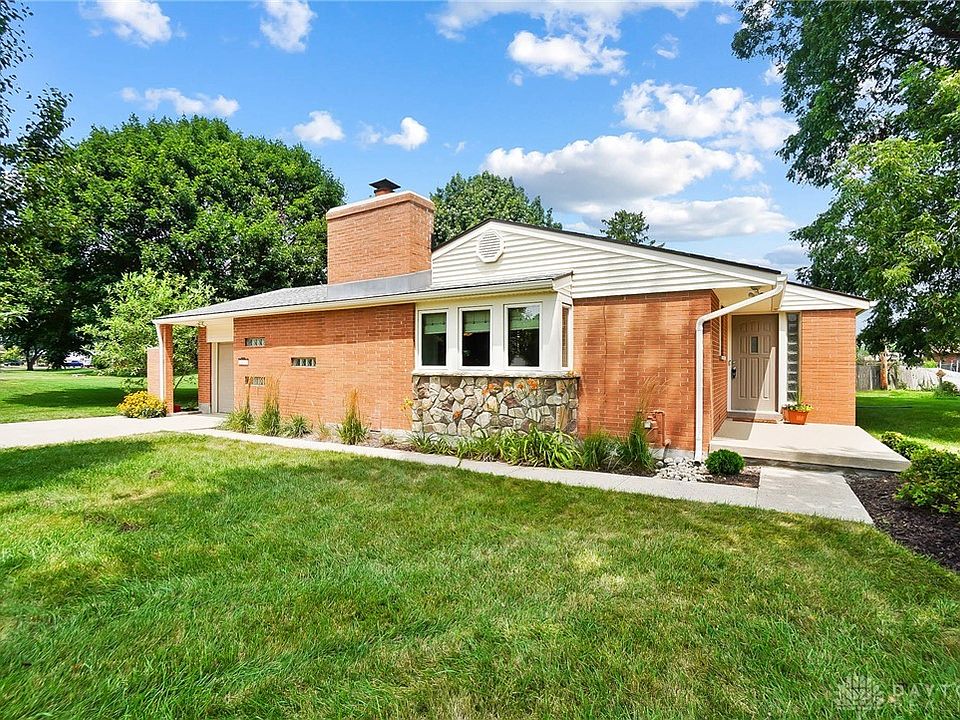 1st image of 1133 Regal Hill Dr