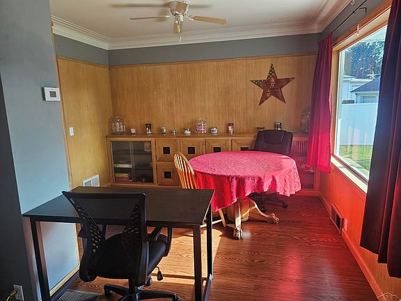 2nd image of 616 S Chapman St