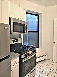 Rented by Manhattan Realty Group