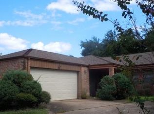 1623 Bradney Dr, Houston, TX 77077