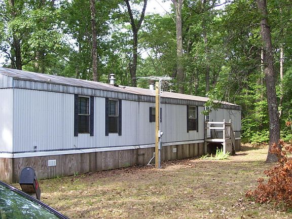 3rd image of 2346 W Oakwood Blvd