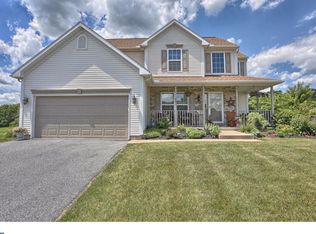 78 Walnut Dr W, Bernville, PA 19506