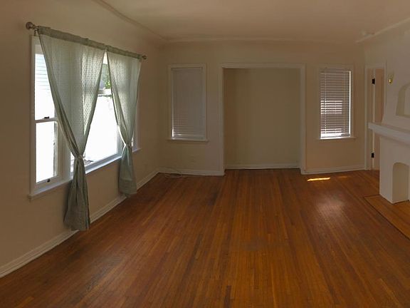 2nd image of 2822 E Mariquita St
