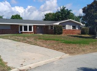 1380 Leslie Dr, Merritt Island, FL 32952