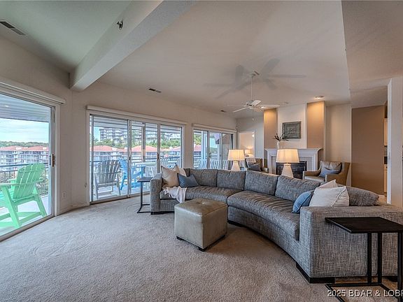 2nd image of 184 E Palisades Condo Dr Unit 4A