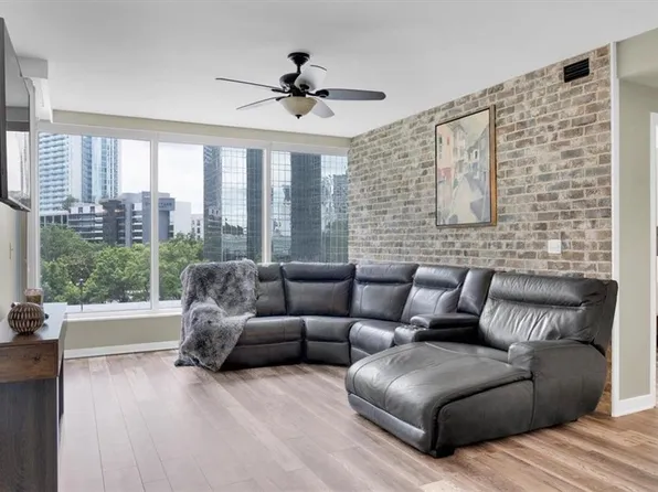 3338 Peachtree Rd NE APT 508, Atlanta, GA 30326