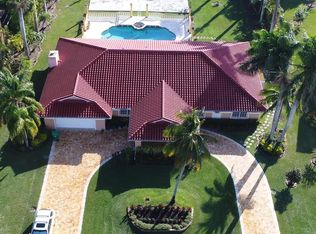 5510 Castlegate Ave, Davie, FL 33331