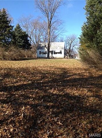 2nd image of 7445 Howdershell Rd