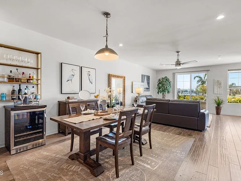4008 Tradewinds Dr — Photo 11