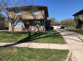 4250 S 14th St #3, Milwaukee, WI 53221