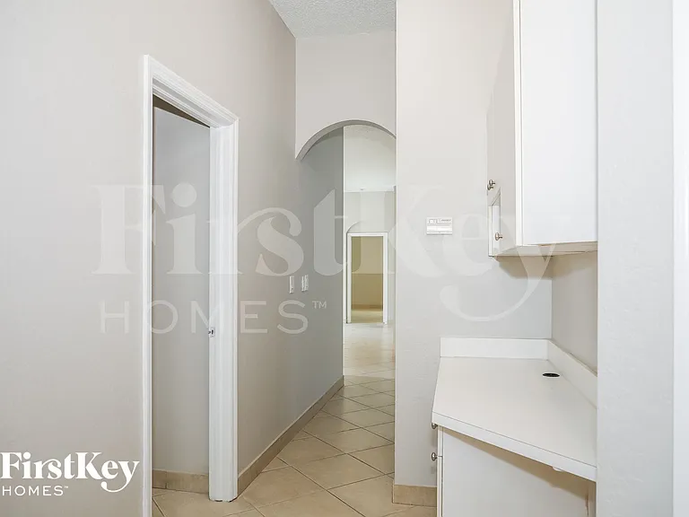 9064 SW 214th St — Photo 13