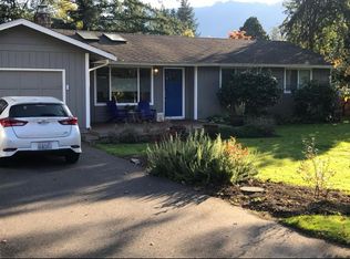825 NE 6th St, North Bend, WA 98045