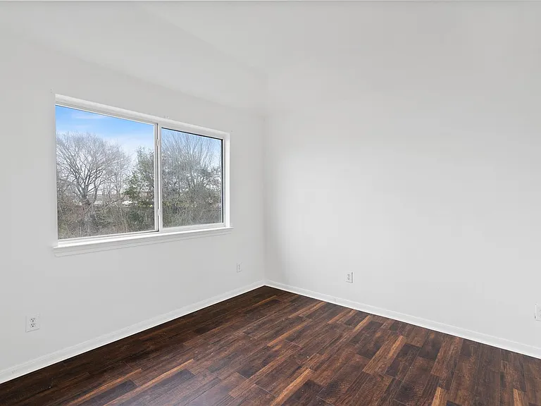 13223 Southpoint Ln — Photo 27