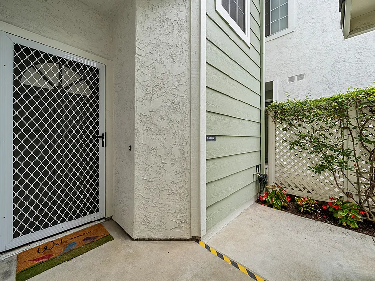 13254 Tiverton Rd — Photo 34