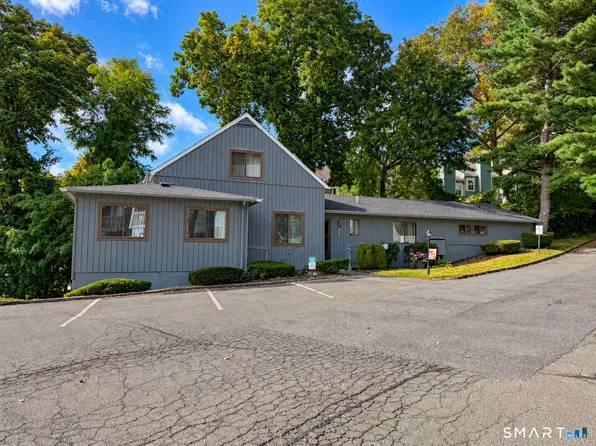 8 Driftway Road #E1, Danbury, CT 06811