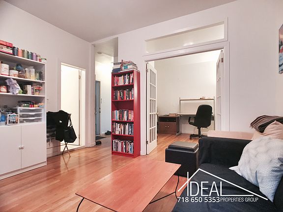 4th image of 725 Dean St #1