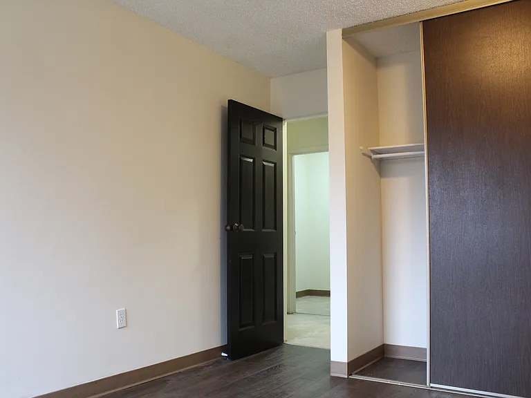 615 Confederation Dr — Photo 14