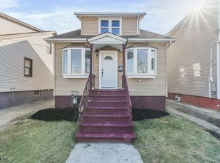 391 Thomas St, Perth Amboy, NJ
