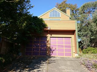 229 22nd Ave E, Seattle, WA 98112