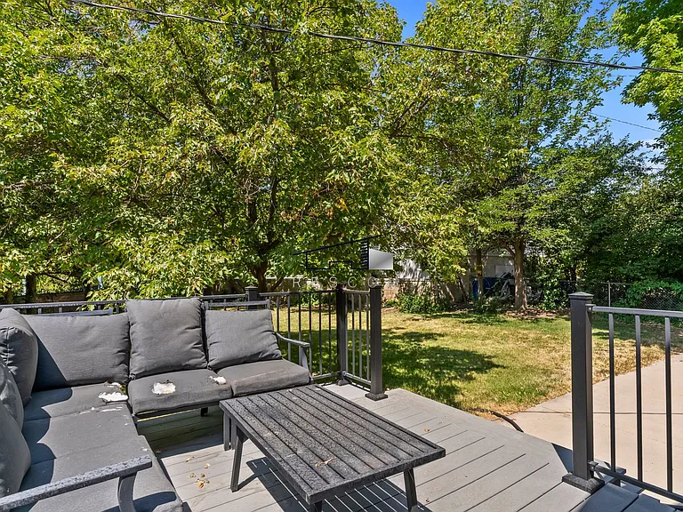 3075 Polk Ave — Photo 28