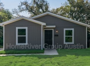 1119 E Birdsong St, Longview, TX 75602