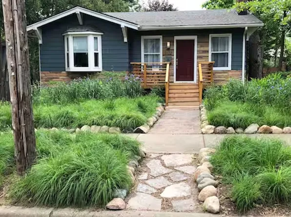 1622 Pear St, Ann Arbor, MI 48105