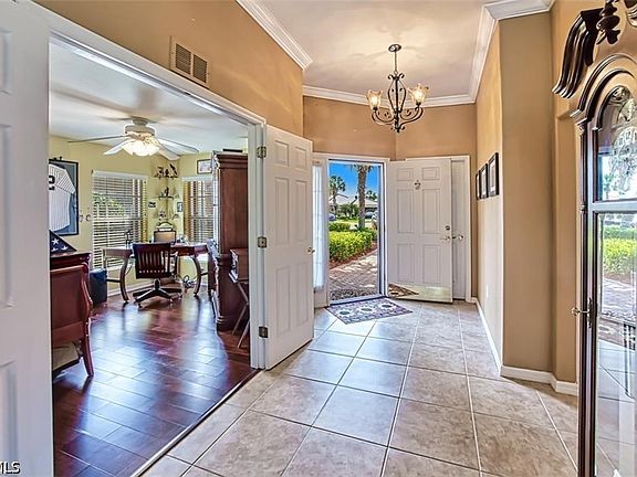 5th image of 10092 Oakhurst Way