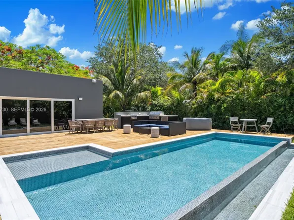 5943 SW 62nd St, South Miami, FL 33143