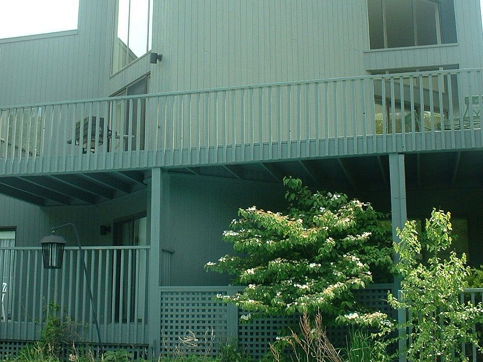 1st image of 58 Island View Dr W