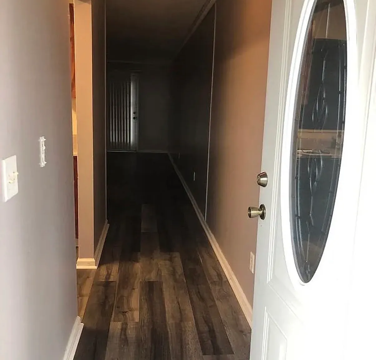 2 bed, 985 sqft, $1,500 — Photo 2