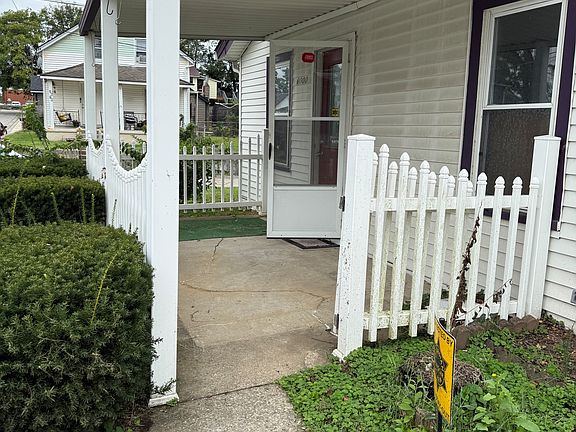 2nd image of 6000 Eleanor St