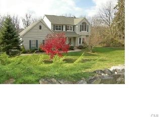 16 Farview Rd, Brookfield, CT 06804