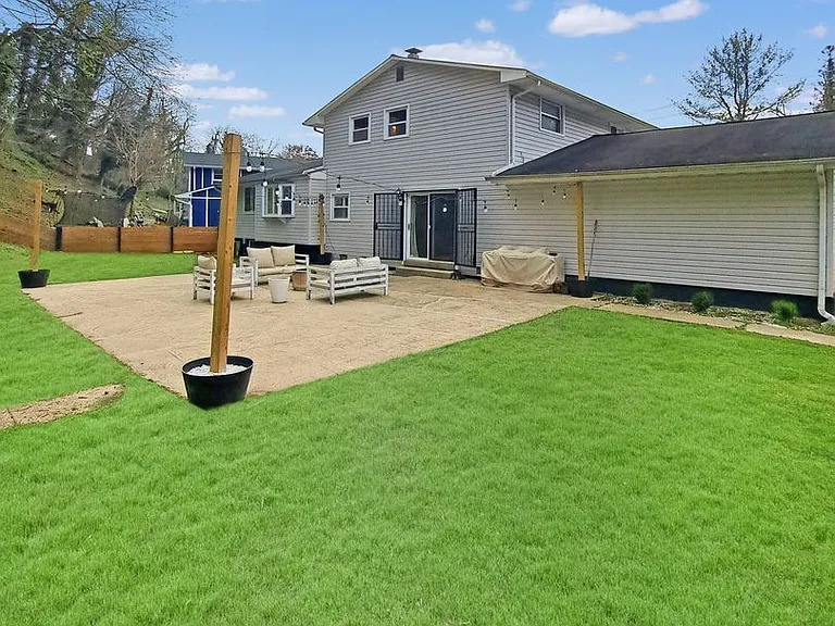 1904 Taylor Ave — Photo 46