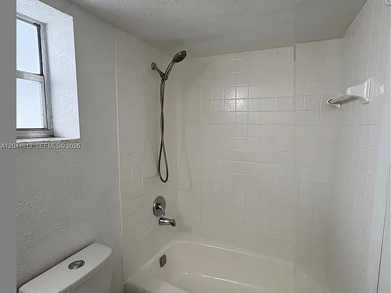447 NE 195th St #214 — Photo 9
