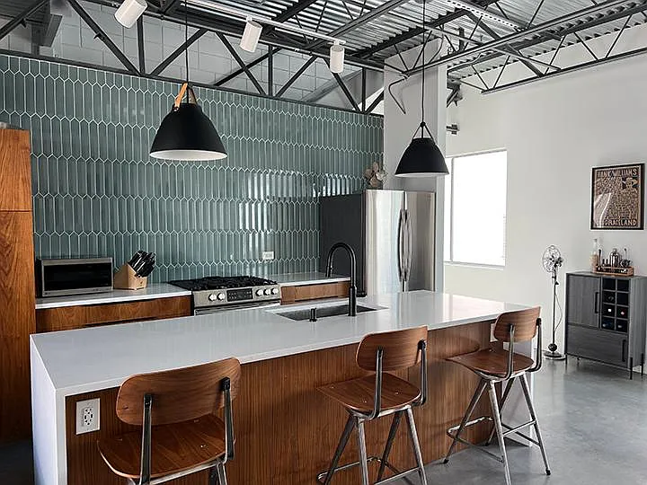 4801 S Congress Ave #J1 — Photo 11