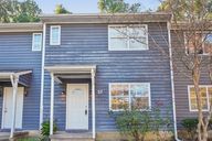 Charles St-S0611-001.jpg