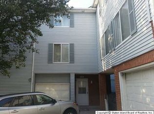 611 Ilyssa Way, Staten Island, NY 10312