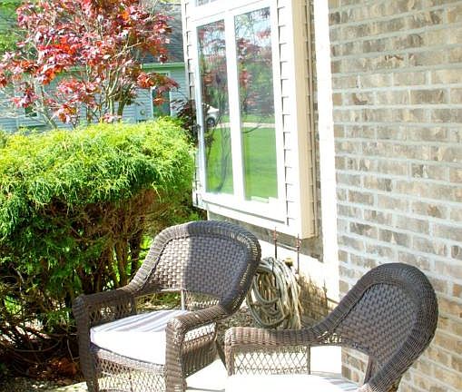 5th image of 130 Westchester Way