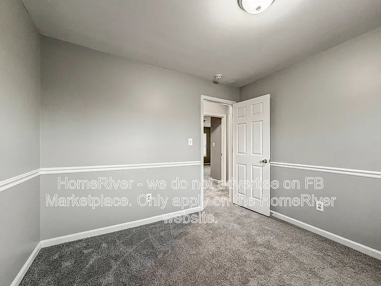 455 Patchen Dr — Photo 16