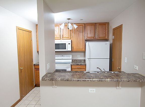 4th image of 1375 Cunat Ct APT 2C
