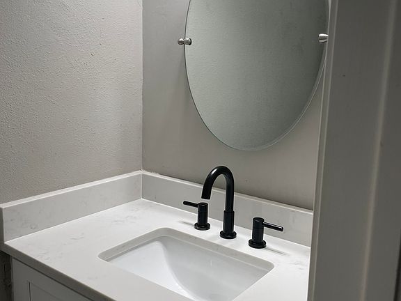 4th image of 1407 Camp Craft Rd APT C