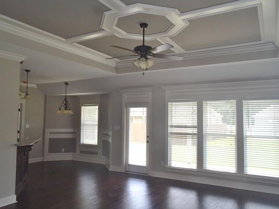 2nd image of 5093 Village Way