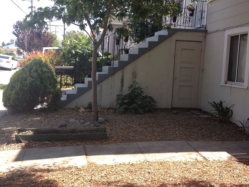 2nd image of 356 Garretson Ave