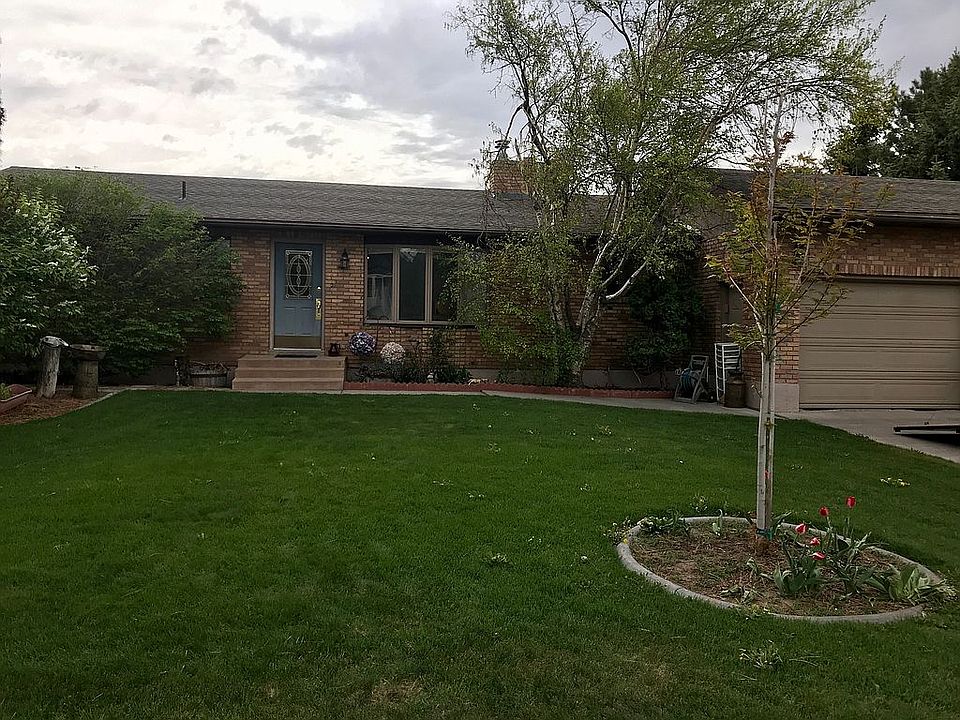 1st image of 950 Westwood Dr
