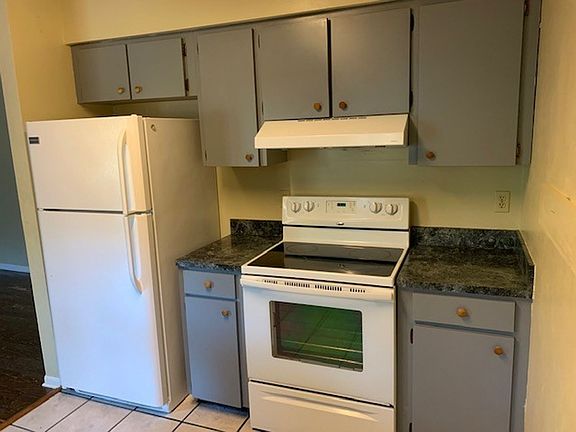 4th image of 4340 NW 29th St