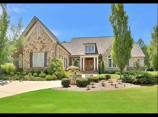 245 Newhaven Dr, Fayetteville, GA 30215