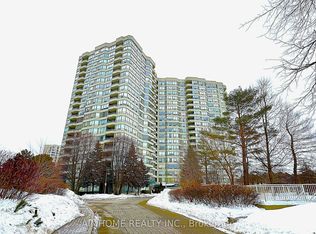 175 Bamburgh Cir #404, Toronto, ON M1W3X8